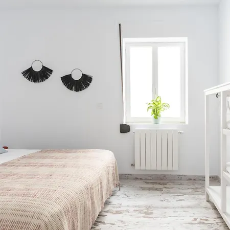 Apartamento De 4 Habitaciones En Santander Apartman Santender