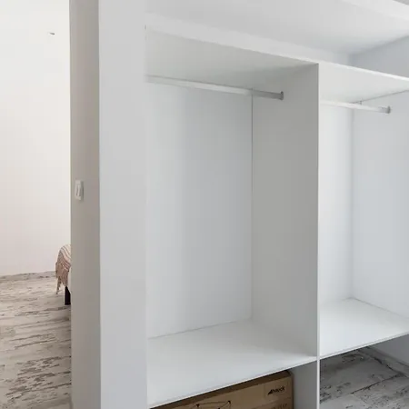 Apartamento De 4 Habitaciones En Santander Apartman *