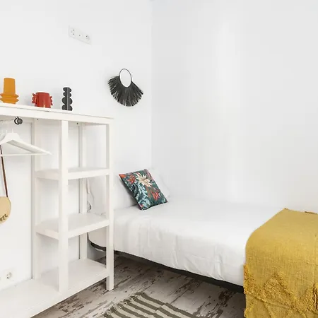 Apartamento De 4 Habitaciones En Santander