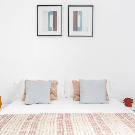 Apartamento De 4 Habitaciones En Santander Santander