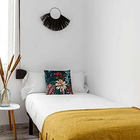 Apartment De 4 En *