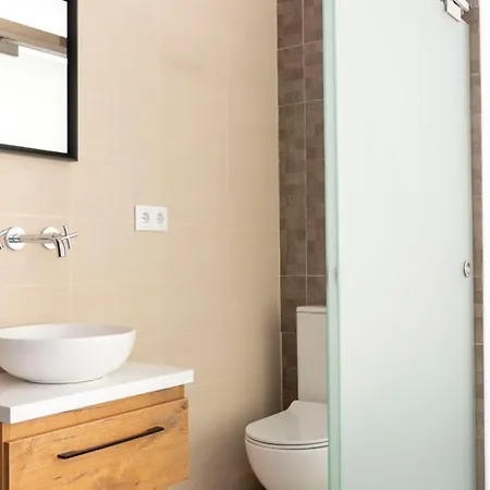 Apartamento De 4 Habitaciones En Santander 산탄데르