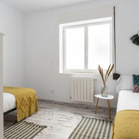Apartamento De 4 Habitaciones En Santander *